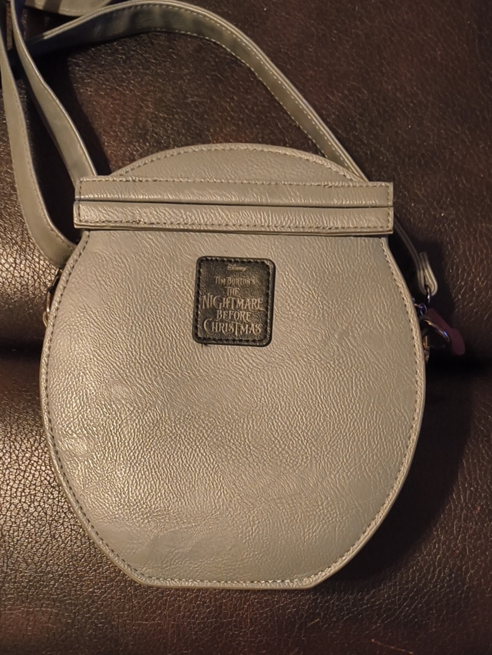Loungefly Deadly Night Shade Grey Crossbody Bag - Picture 2 of 10